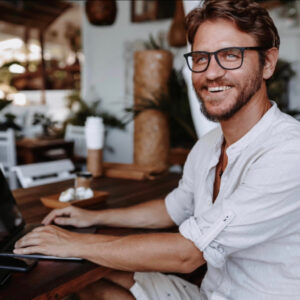 Dennis Monschauer, Gründer von OnMaTe und Online-Marketing-Spezialist